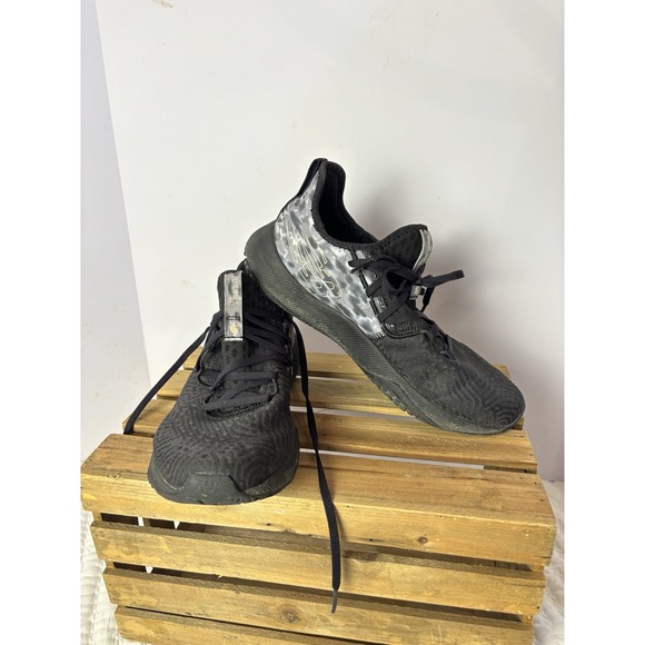New Balance‎ FuelCell Black Silver Running Shoes Men's Size 10 - Picture 4 of 9